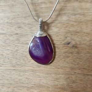 Elegant Purple Pendant Necklace